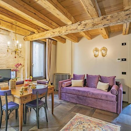 Corte Rubbi 8 Luxury Two-Bedroom Apartment -Dimora Italia - Venesia Bagian luar foto