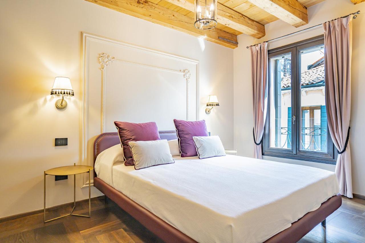 Corte Rubbi 8 Luxury Two-Bedroom Apartment -Dimora Italia - Venesia Bagian luar foto